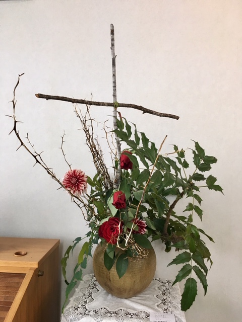 イースターを祝う生け花